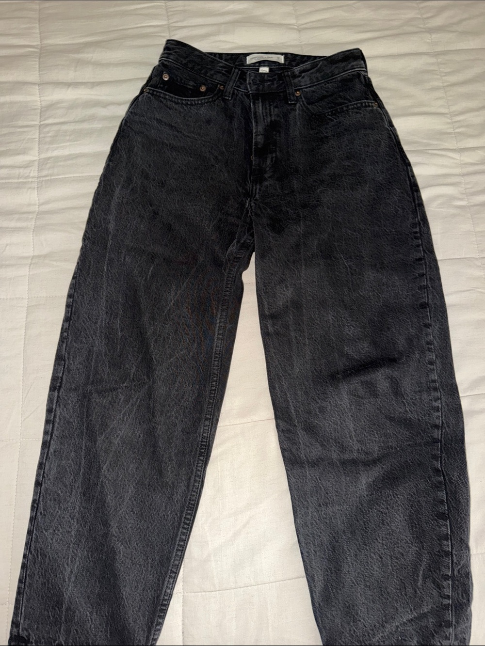 Woman’s Black Washed Straight-Leg Jeans